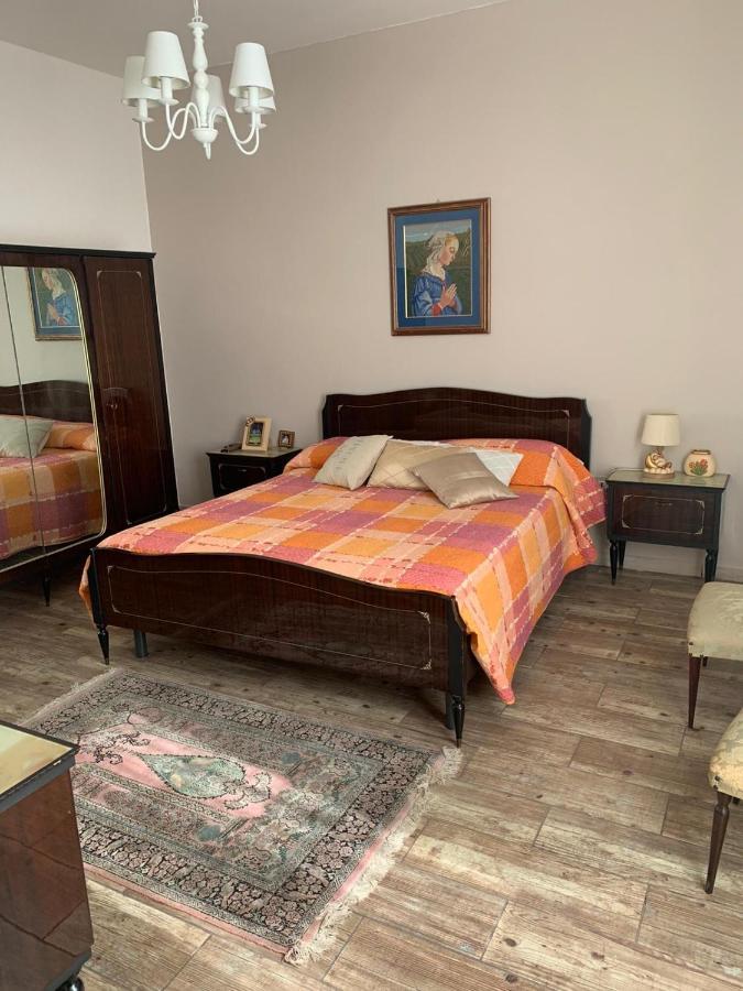 Casa Caterina In Centro Apartment Sindia ภายนอก รูปภาพ