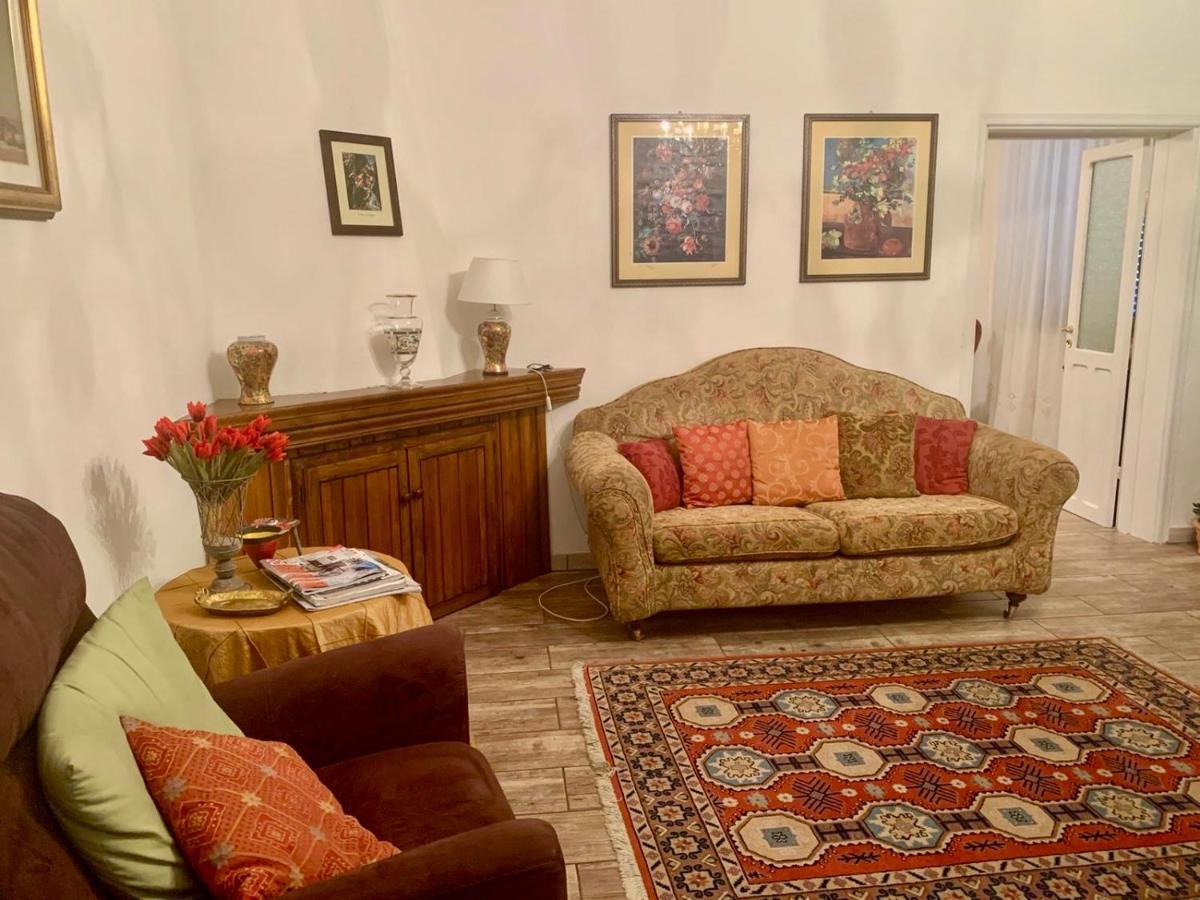 Casa Caterina In Centro Apartment Sindia ภายนอก รูปภาพ